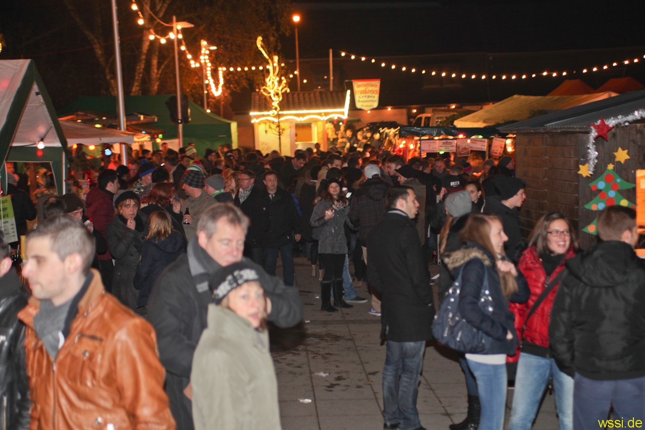 Gemütlicher Weihnachtsmarkt am 1. Advent