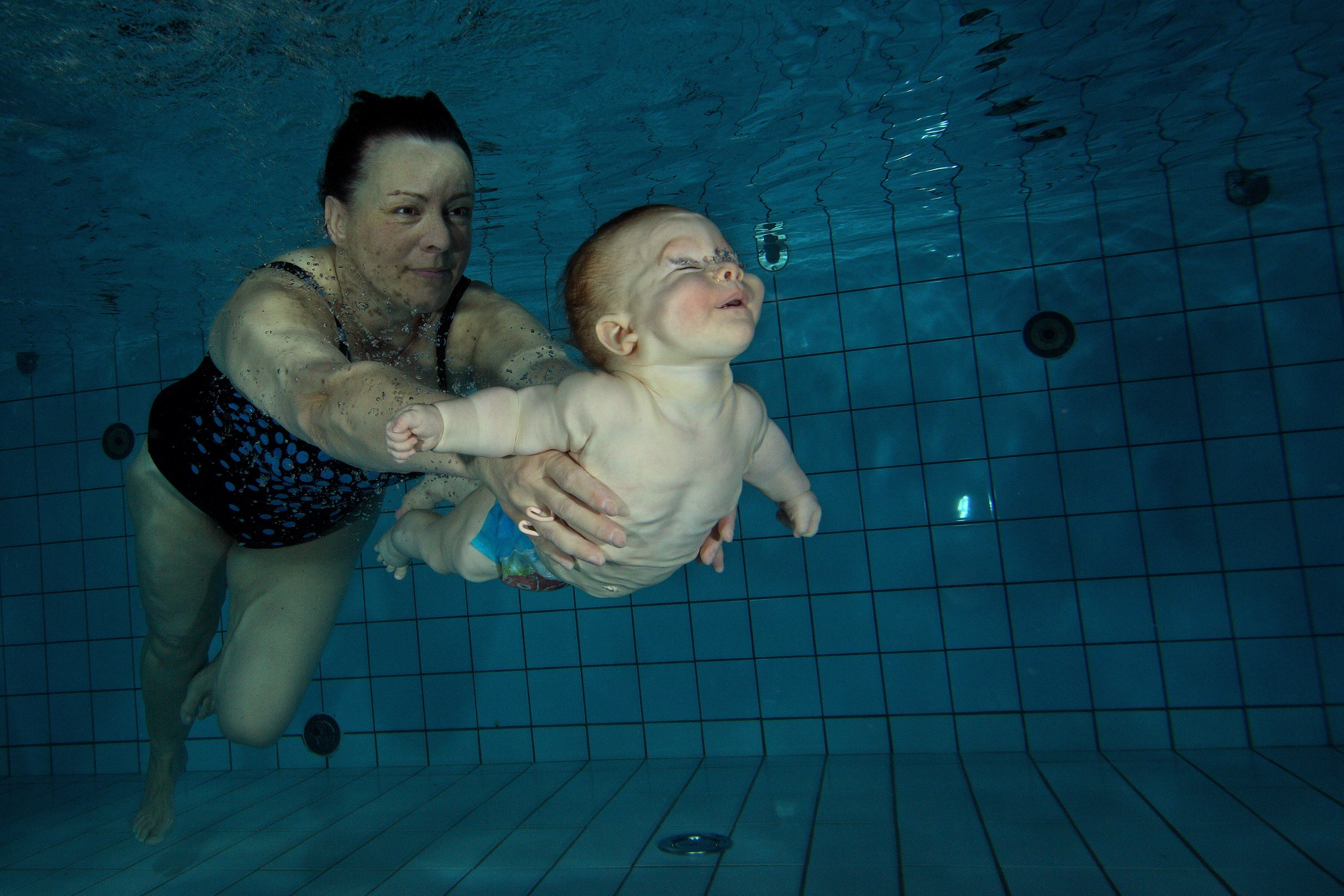 Neue Schwimmkurse für Babys und Kleinkinder