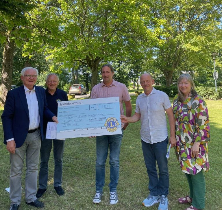 Der Lions Club St. Ingbert und das Kreiskrankenhaus St. Ingbert übergeben Spende