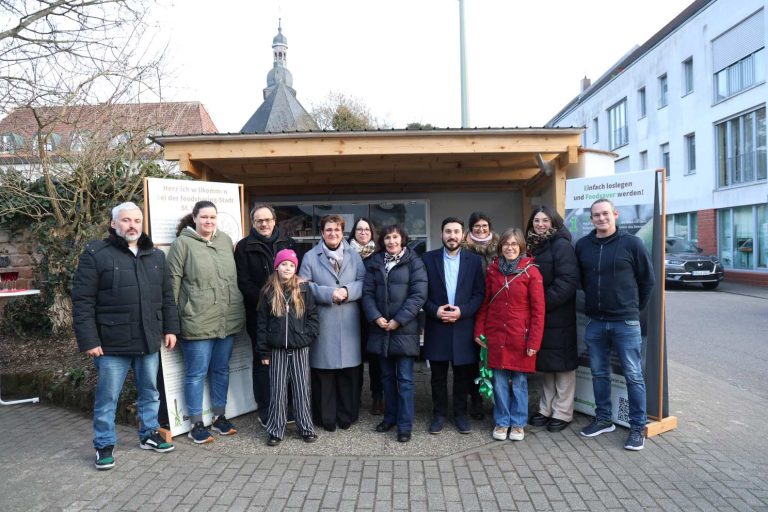 Zusammen kann man Berge versetzen – neuer Foodsharing-Schrank am St. Ingberter „Treff im Gässje“